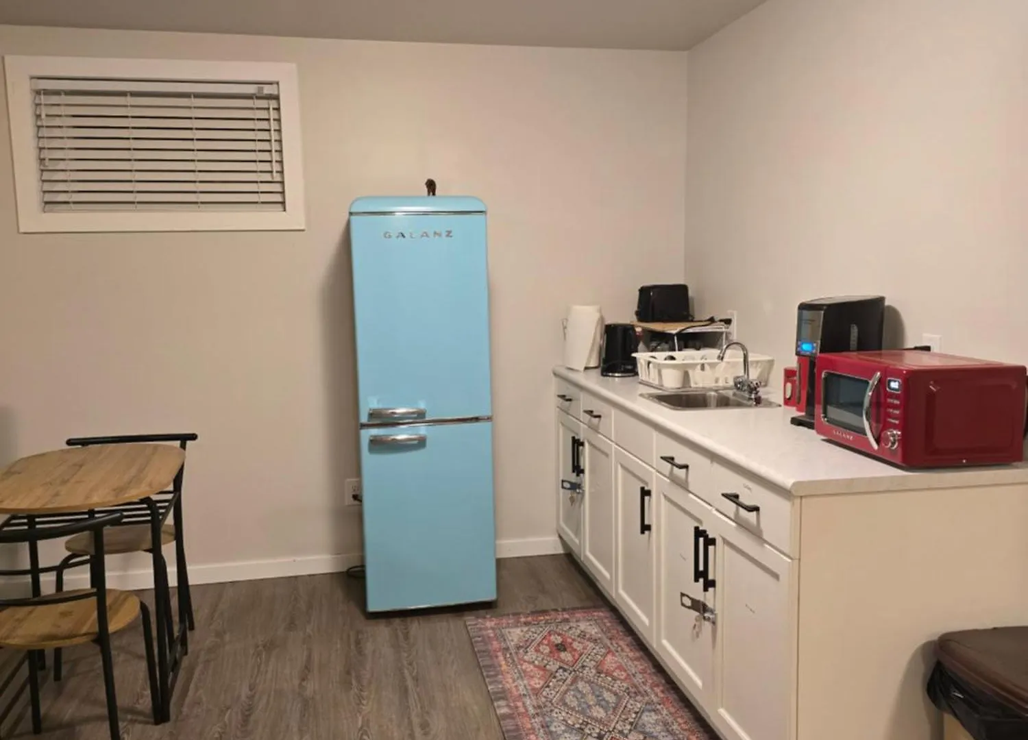 Welcoming, Restful Home! Γουίνιπεγκ Καναδάς